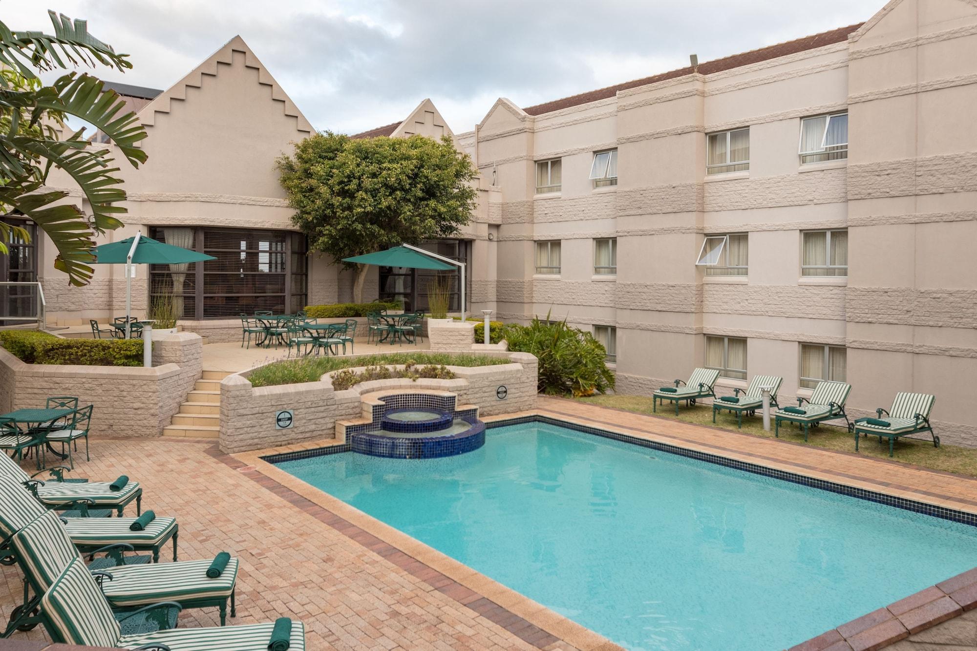 City Lodge Hotel Gqeberha Port Elizabeth Exterior photo